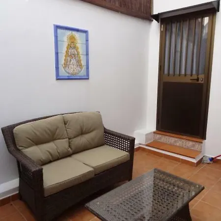 Tatil Evi Idyllic Townhouse In Old Town Marbella