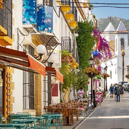 Σπίτι διακοπών Idyllic Townhouse In Old Town *