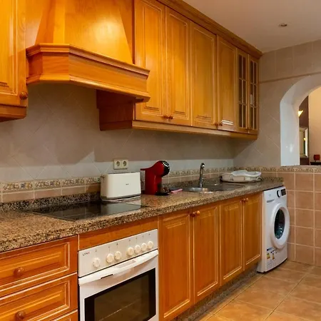 Idyllic Townhouse In Old Town Marbella